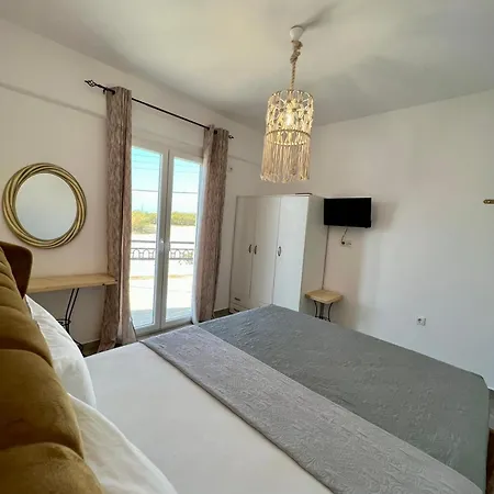 Blue Wave Suites-apartment Agia Anna Naxos Apartment *